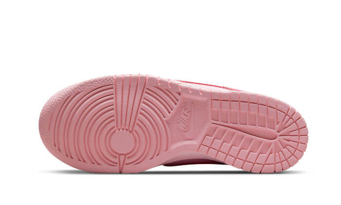 Sapatilhas / ténis Nike Dunk Low Triple Pink GS (cor-de-rosa) - Barbie